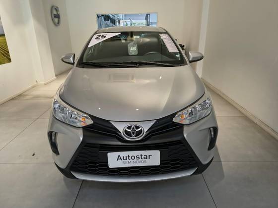 TOYOTA YARIS 1.5 16V FLEX SEDAN XL MULTIDRIVE TOYOTA YARIS 1.5 16V FLEX SEDAN XL MULTIDRIVE